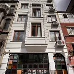 Alf Hotell