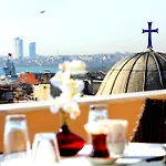 Alf Hotell 4*